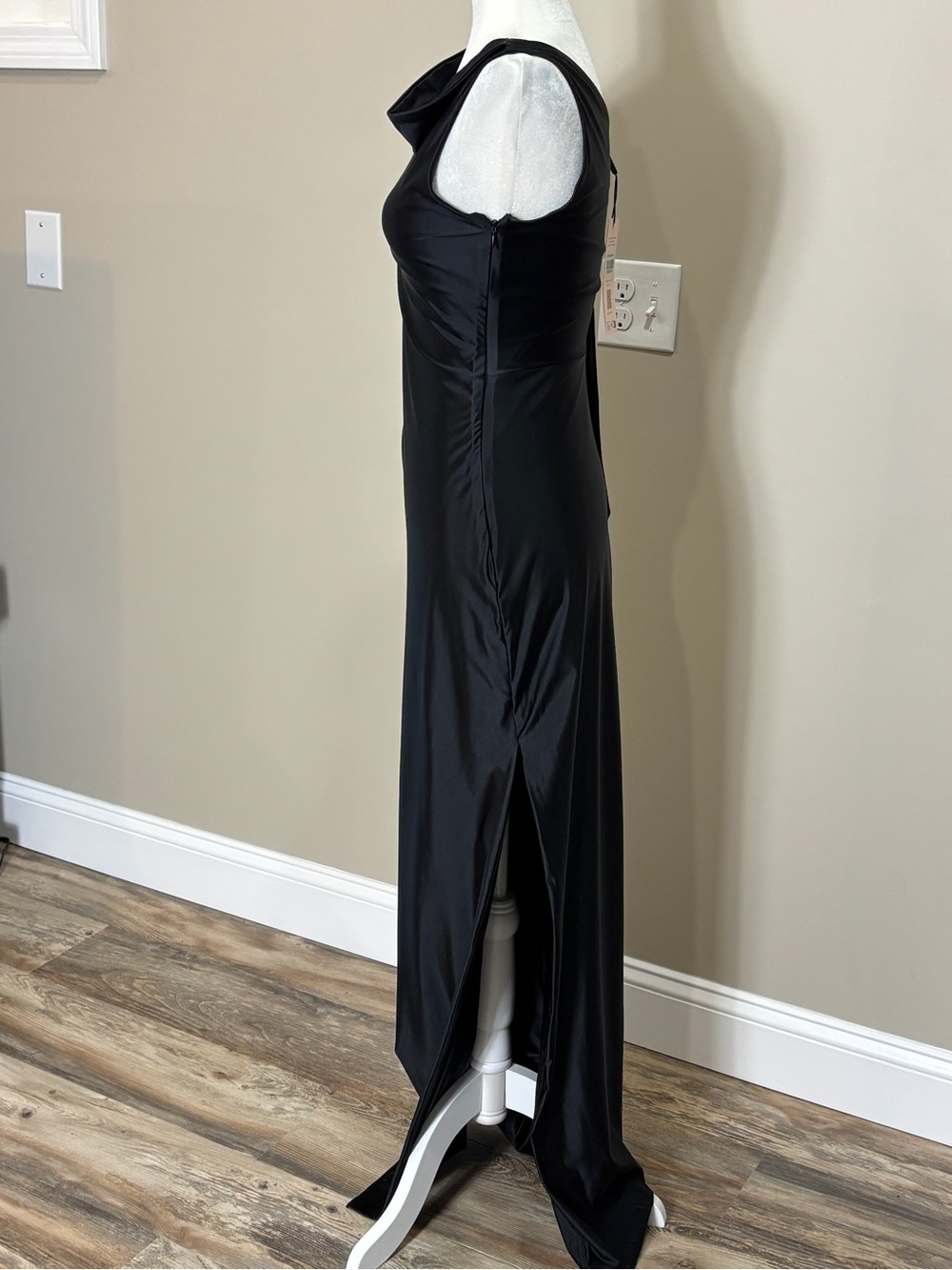 Oh Polly Sheril Asymmetric Scarf-Detail Maxi Dress - Picture 10 of 17